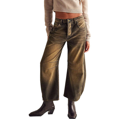 Jeans barrel "silhouette a botte".                                SCOPRI LO SCONTO AL CHECK OUT